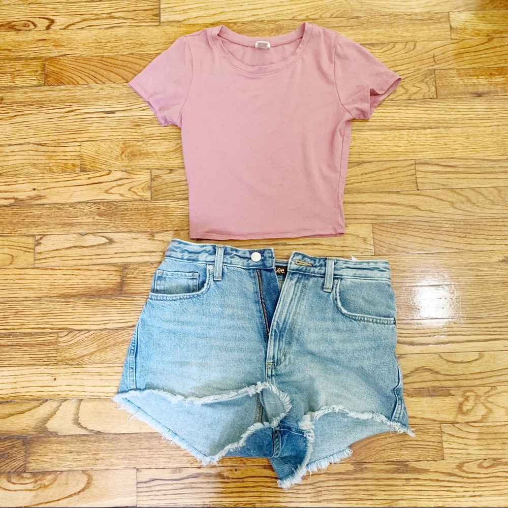 Cropped Tee - Picture 3 of 3